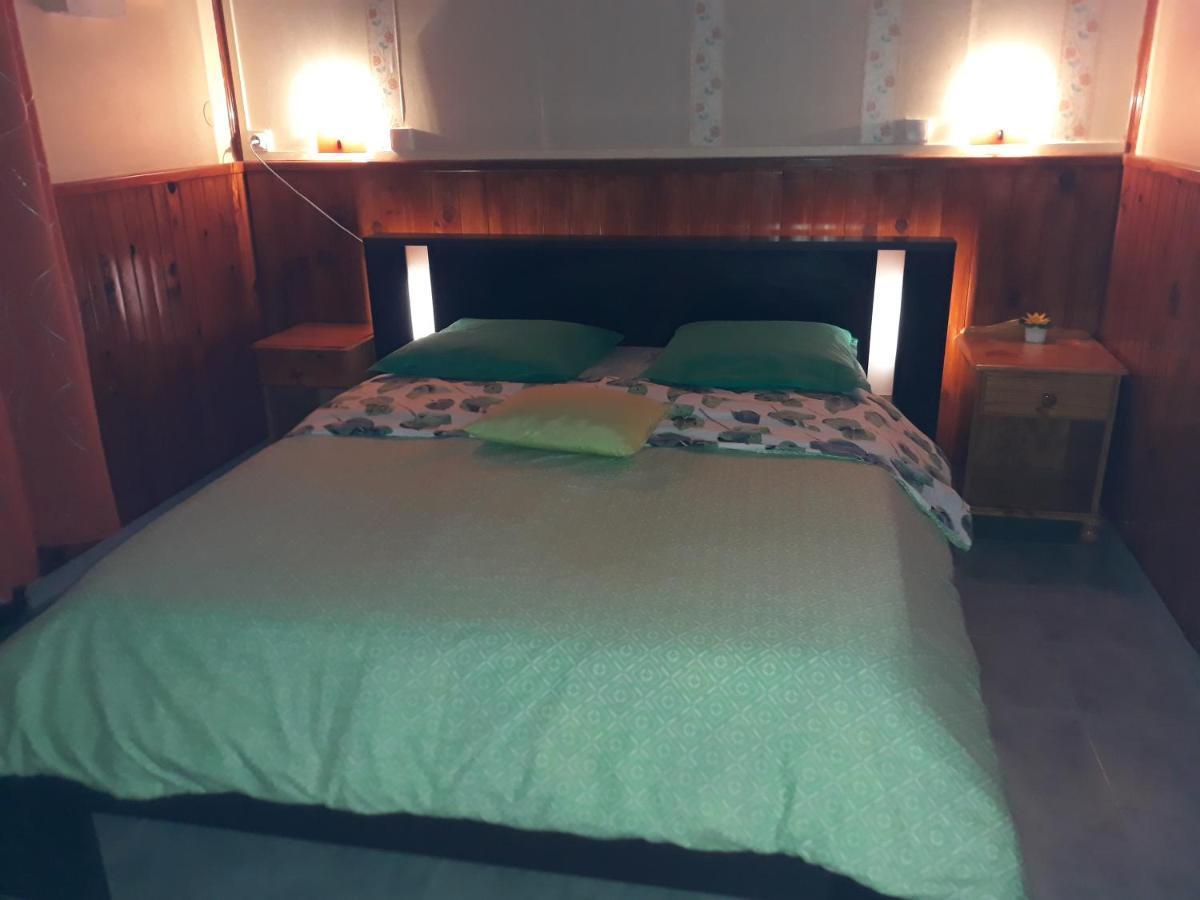 Bed and Breakfast Petite Fleur De Lentilles Сілао Екстер'єр фото